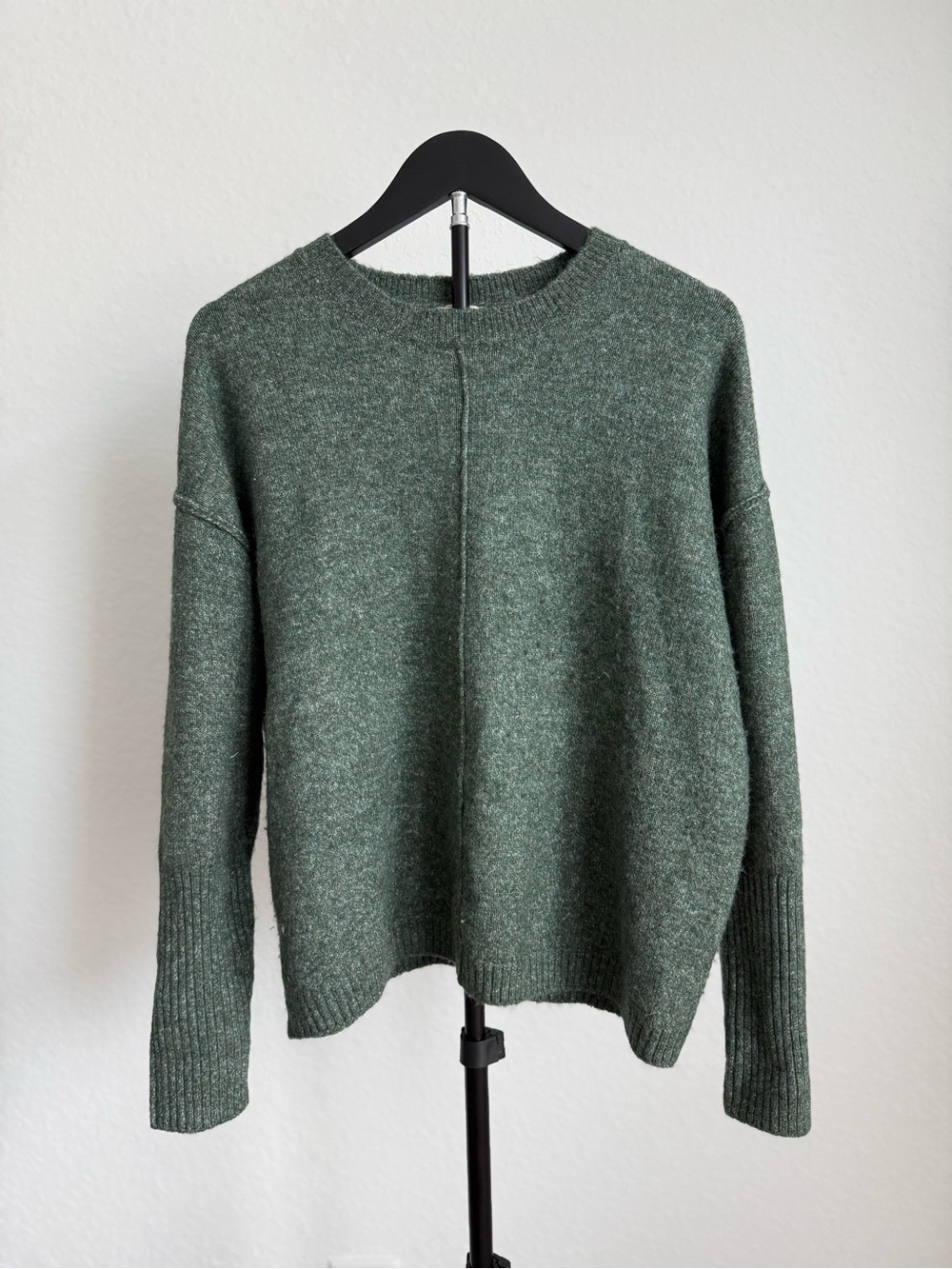 Classic Crewneck Sweater in Heathered Green